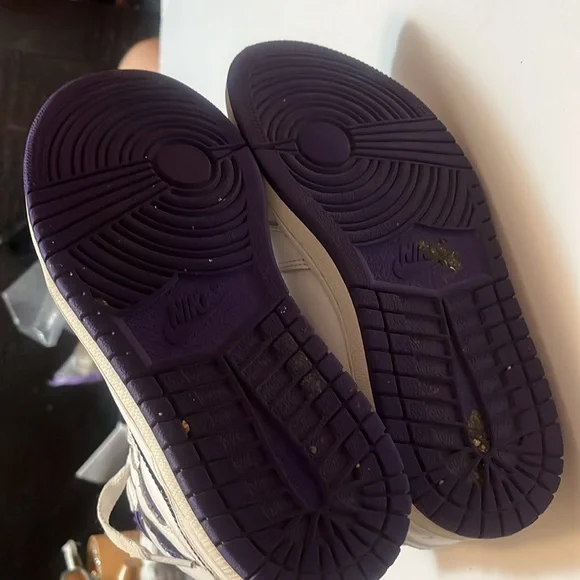 Air Jordan 1 High OG 'Court Purple Sz 6.5 Women - Picture 4 of 11